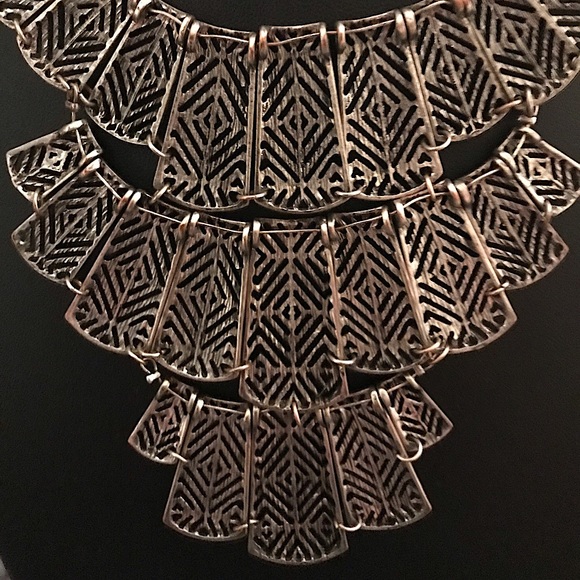 Brass tone bohemian style statement necklace Previously owned in good condition - Picture 5 of 6